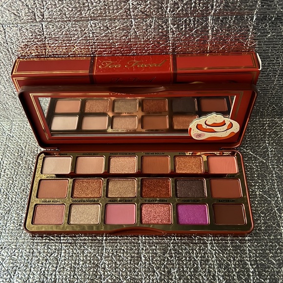 Too Faced Cinnamon Swirl Palette
